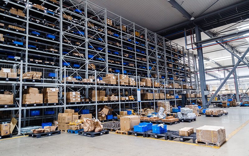 Dedicated Warehousing Versus Shared Warehousing